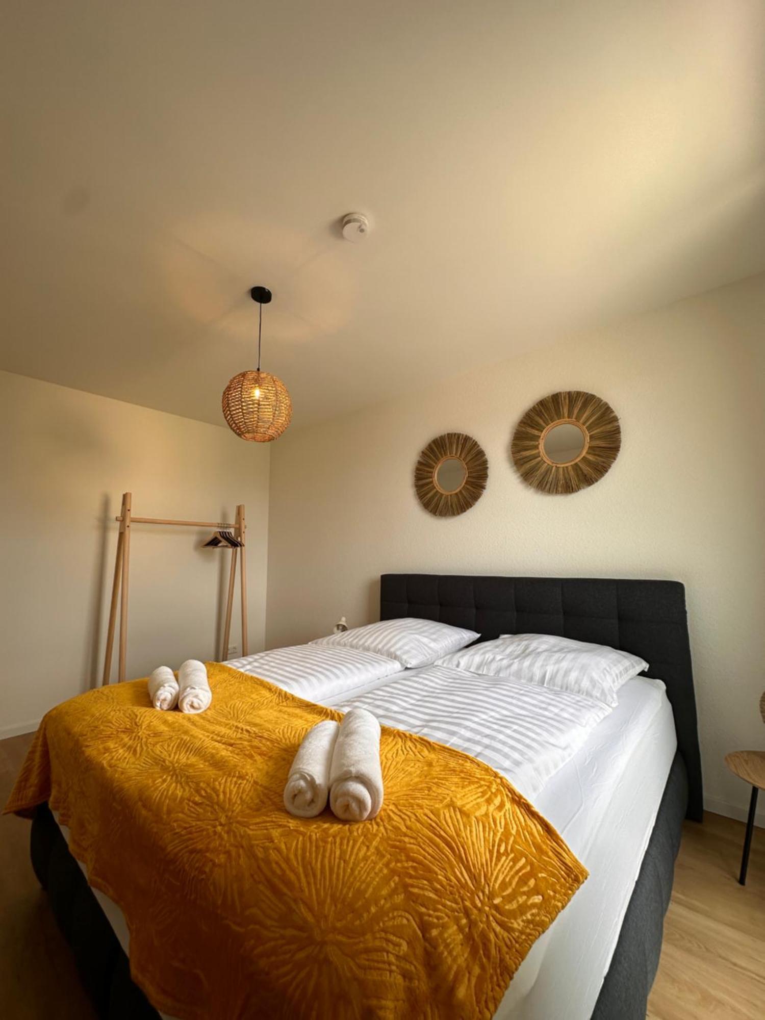 Amao-Sepia I 86Qm I King-Size Beds I Netflix I Privat Balcony I Free Parking I Near Europapark Apartman Rheinhausen Kültér fotó