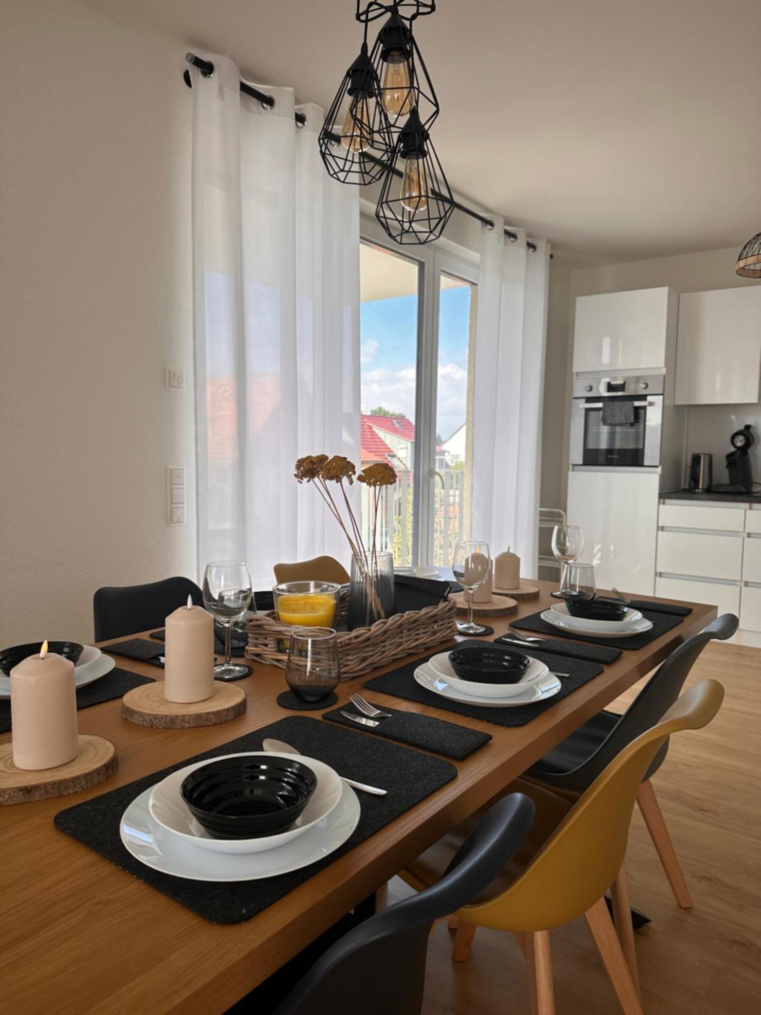 Amao-Sepia I 86Qm I King-Size Beds I Netflix I Privat Balcony I Free Parking I Near Europapark Apartman Rheinhausen Kültér fotó